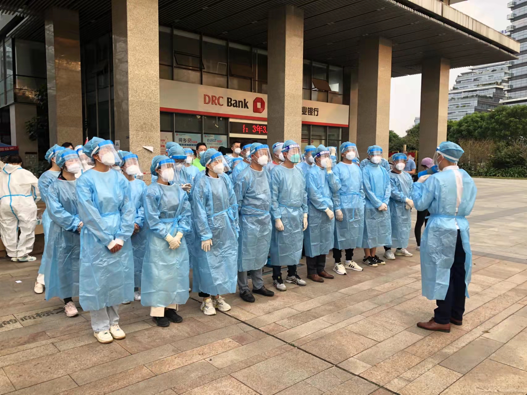 抗疫守卫战，，，，，js555888金沙老品牌一直在！
