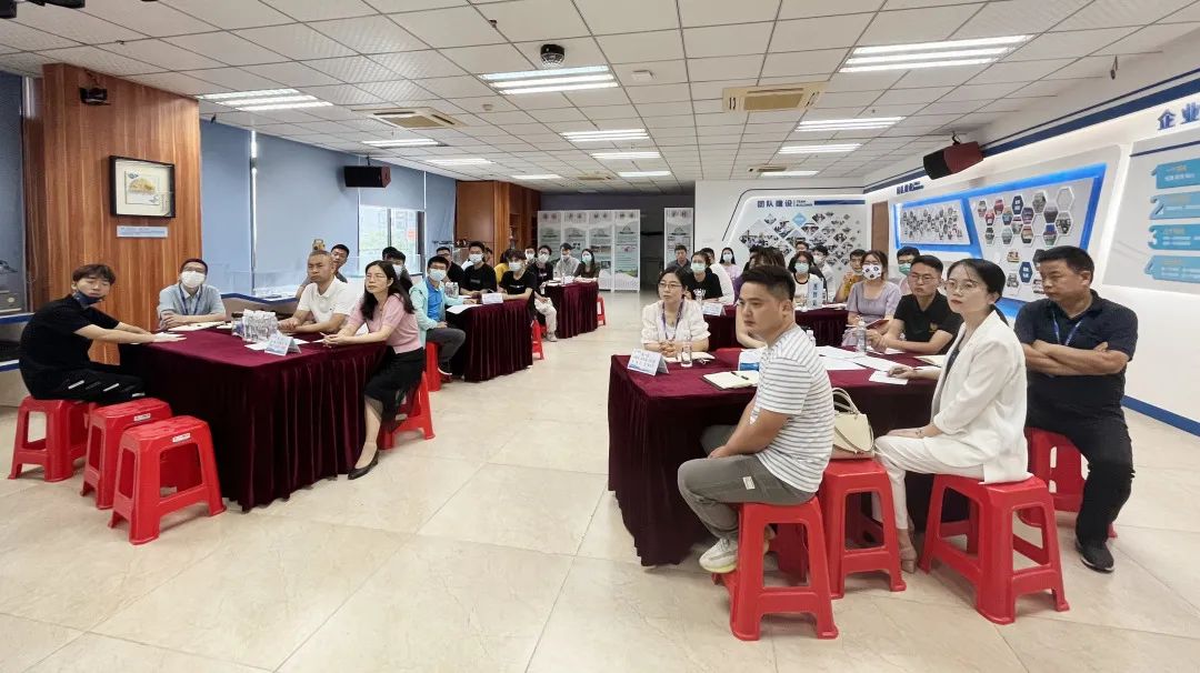 勤学务实，，，这就是js555888金沙老品牌人！